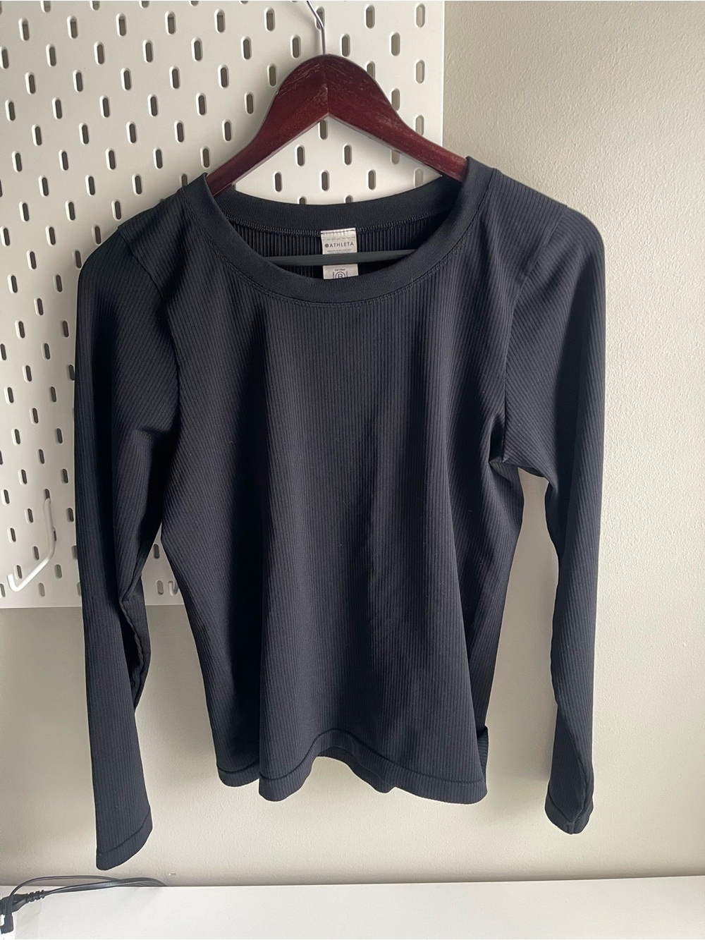 Athleta Black Ribbed Long Sleeve Crew Top